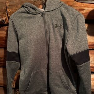 Youth medium under armour full zip up